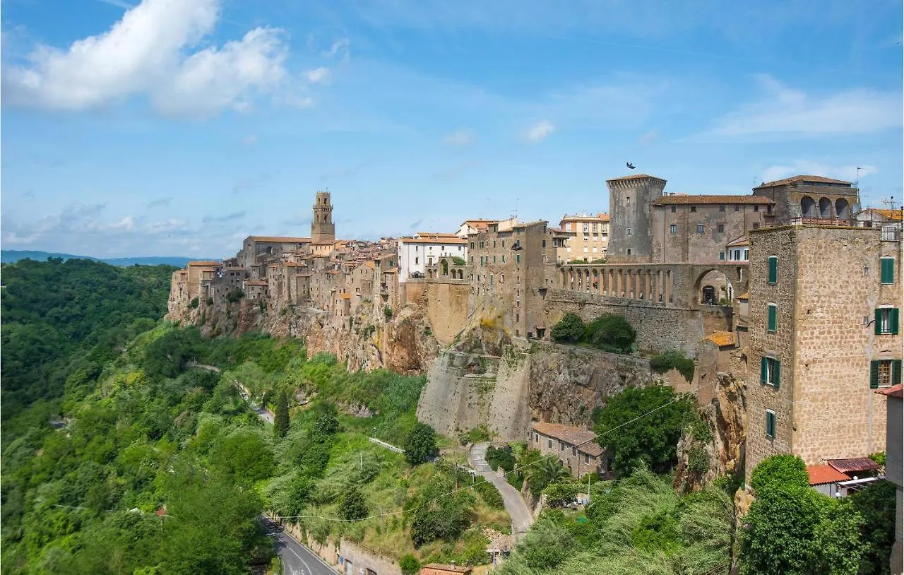 Lovely Home In Roccalbegna With Kitchen Holiday home